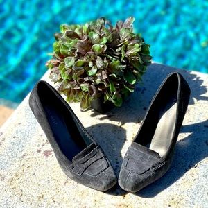 Gray Nine West Suede Pumps